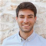 M.Sc. in Strategy & Management, unterrichtet in allen wirtschaftswissenschaftlichen Bereichen.